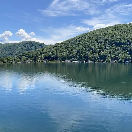 Szálloda Tresa Bay 3*
