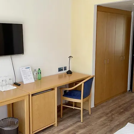 Hotell Tresa Bay