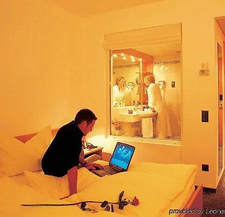Tresa Bay Hotell 3*